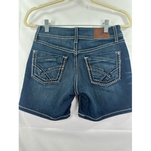 BKE Denim Shorts Womens Size 25 Harper Dark‎ Wash Embellished Pockets - Picture 4 of 9